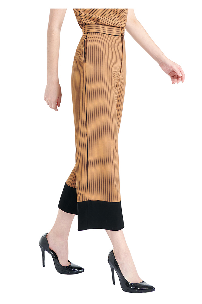 side view of the dress
